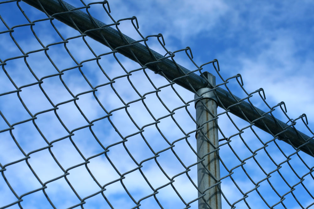 lightweight chain link fence